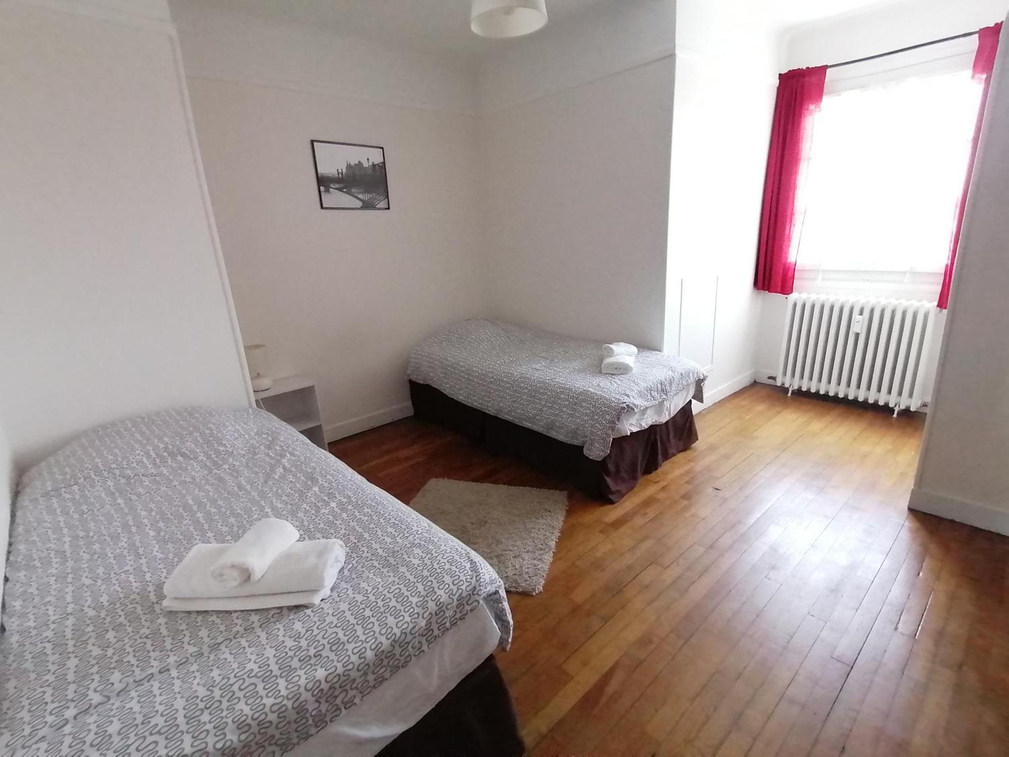 Appartement Ilianah Домфро Екстериор снимка