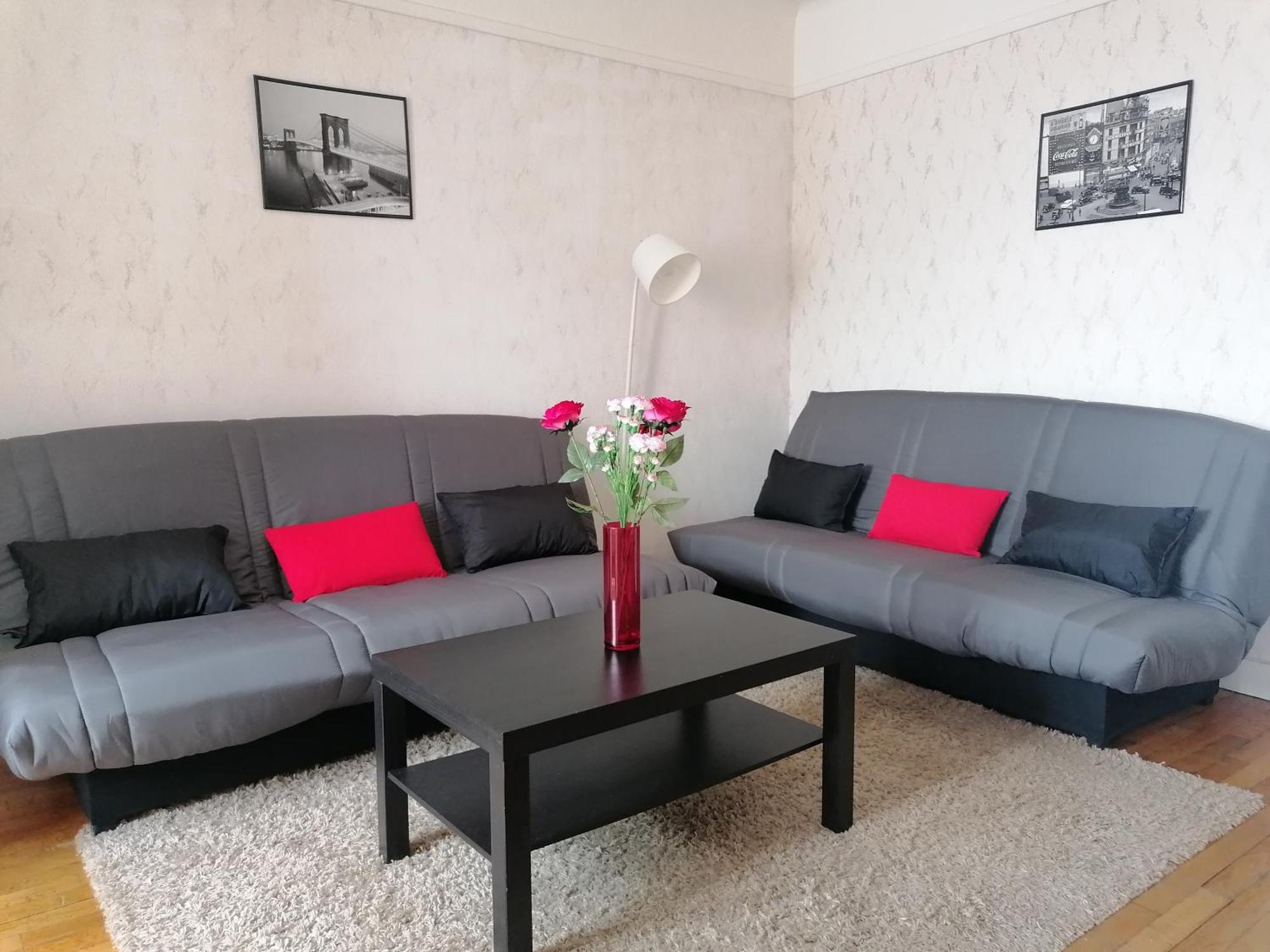 Appartement Ilianah Домфро Екстериор снимка